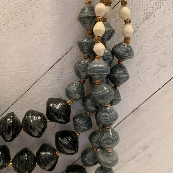 Teng Yue Multistrand  Necklace - Picture 3 of 6